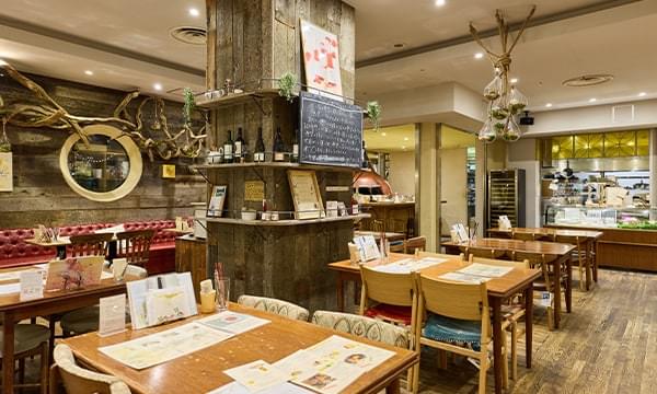 LOVE TABLE 